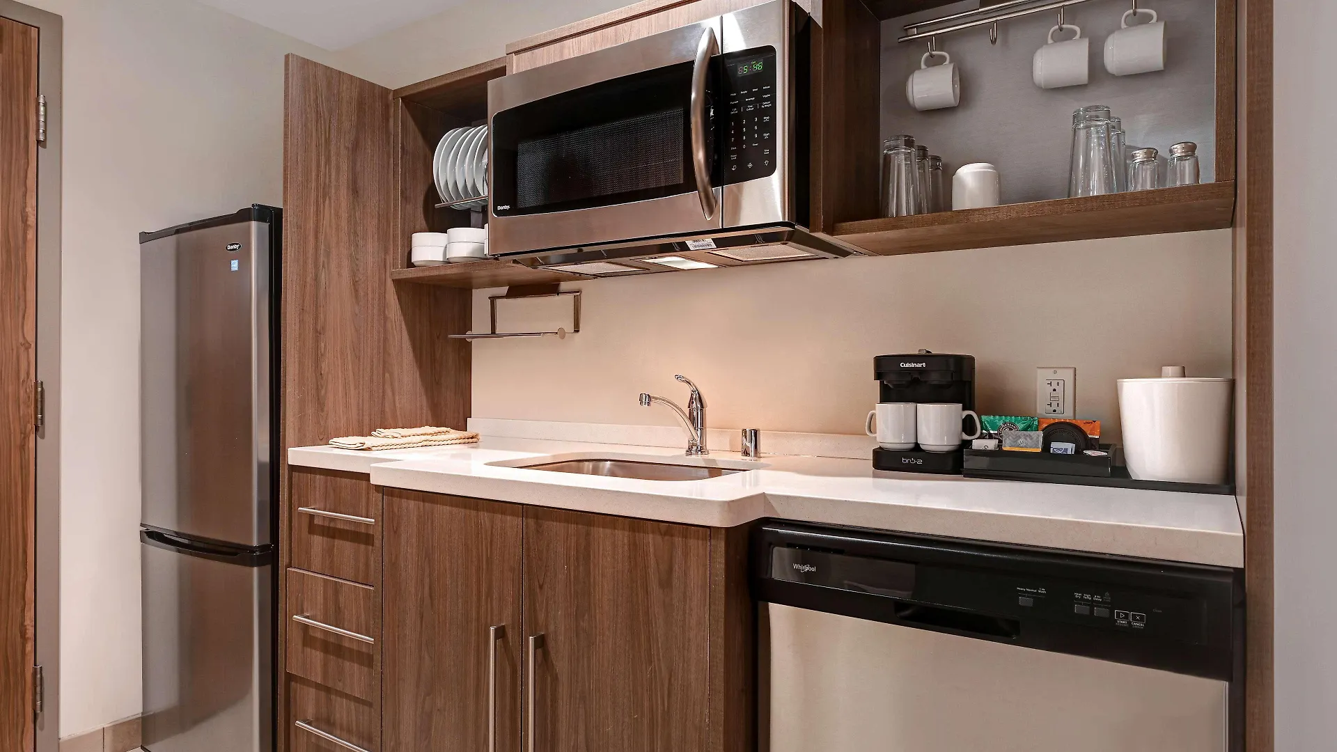 Hotel Home2 Suites By Hilton Anaheim Resort