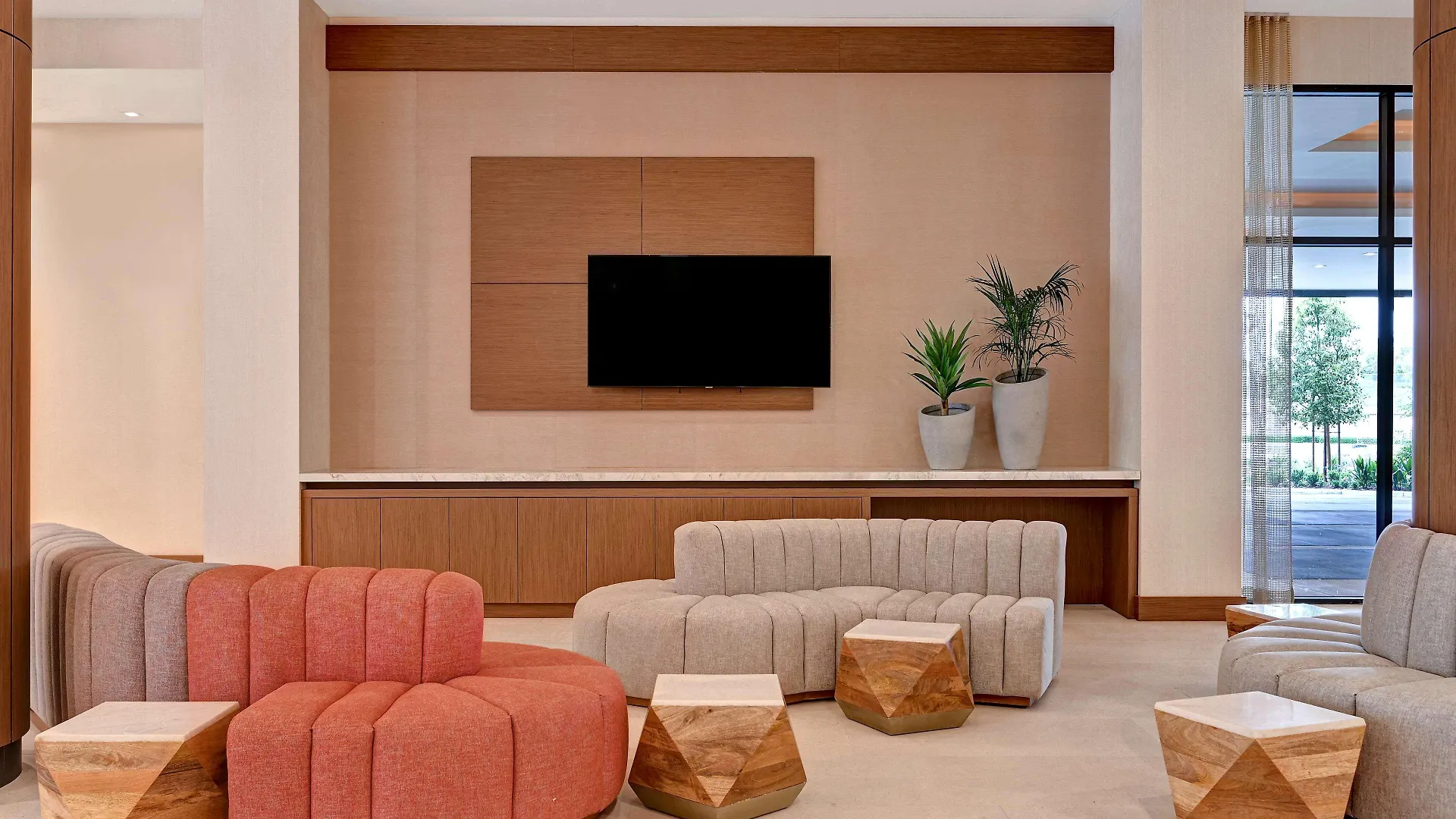 *** Hotel Home2 Suites By Hilton Anaheim Resort United States