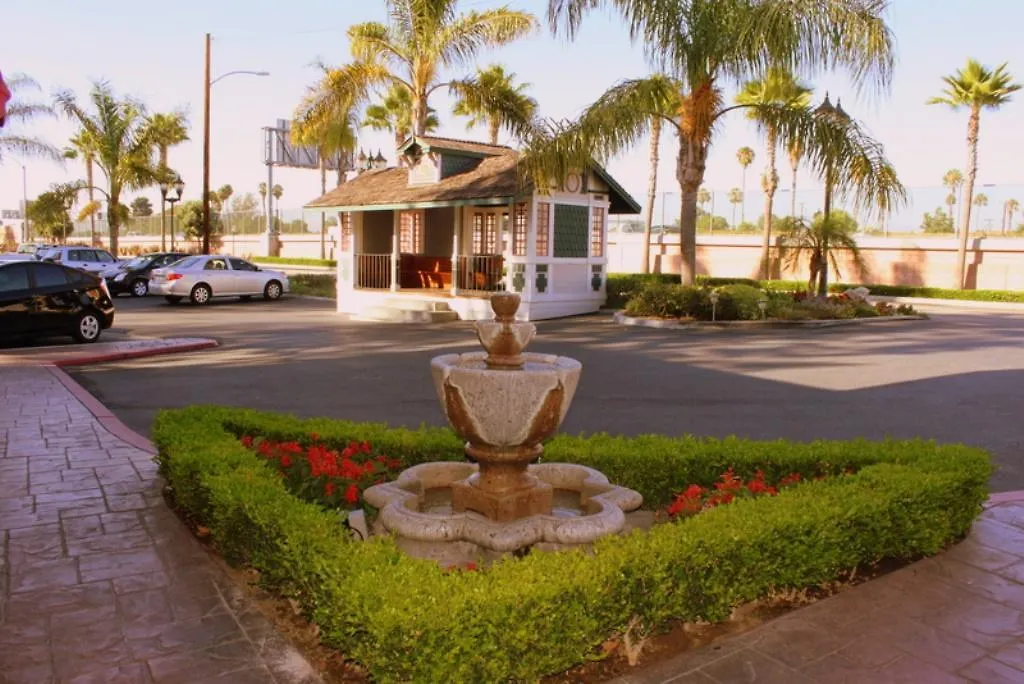 Home2 Suites By Hilton Anaheim Resort 3*,