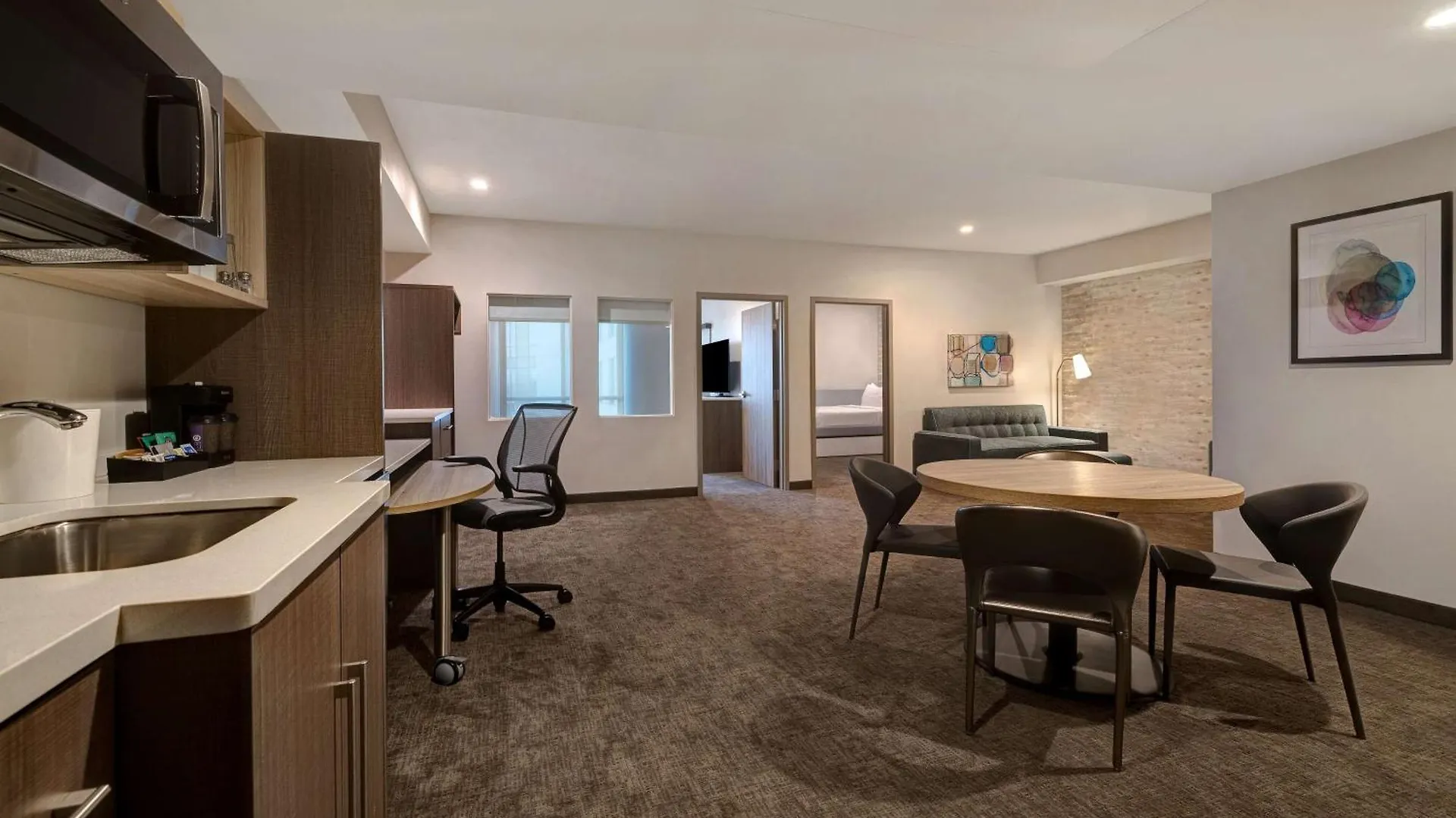 Home2 Suites By Hilton Anaheim Resort Hotel