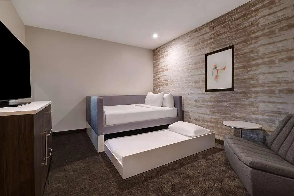 Home2 Suites By Hilton Anaheim Resort Hotel